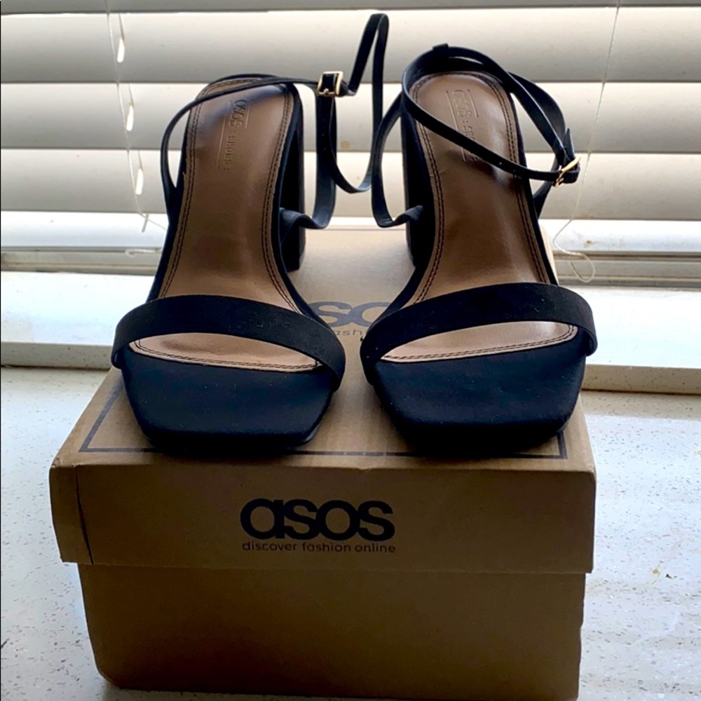 Black block heels
